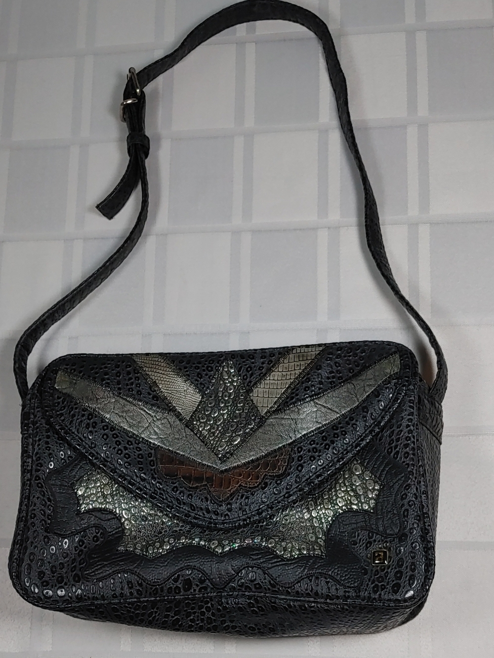 (4/$20) NAS Bag Black Textured Shoulder Bag with Metallic Accents, Vintage